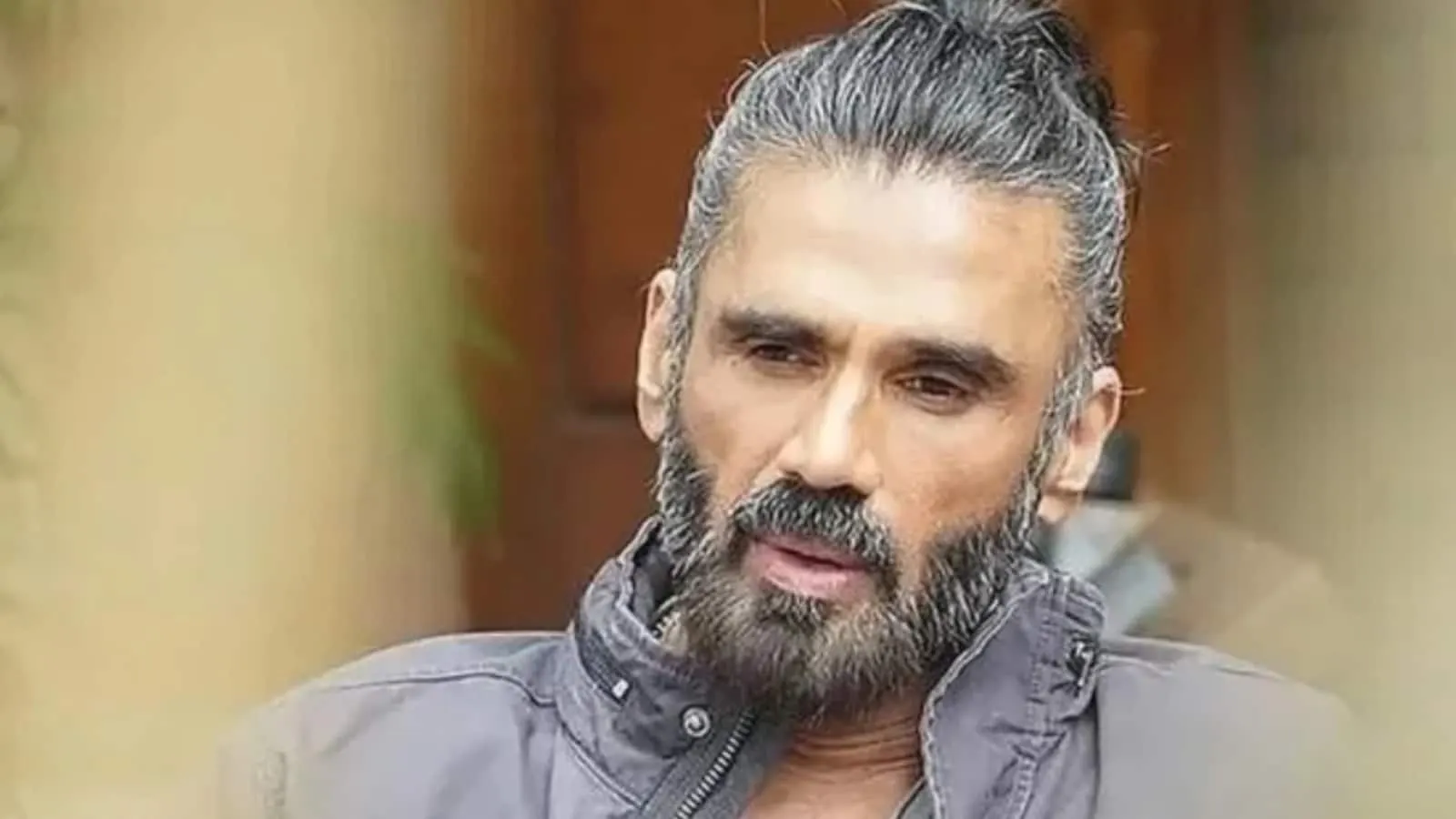 बेटे अहान के समर्थन में उतरे सुनील शेट्टी, दी कड़ी चेतावनी