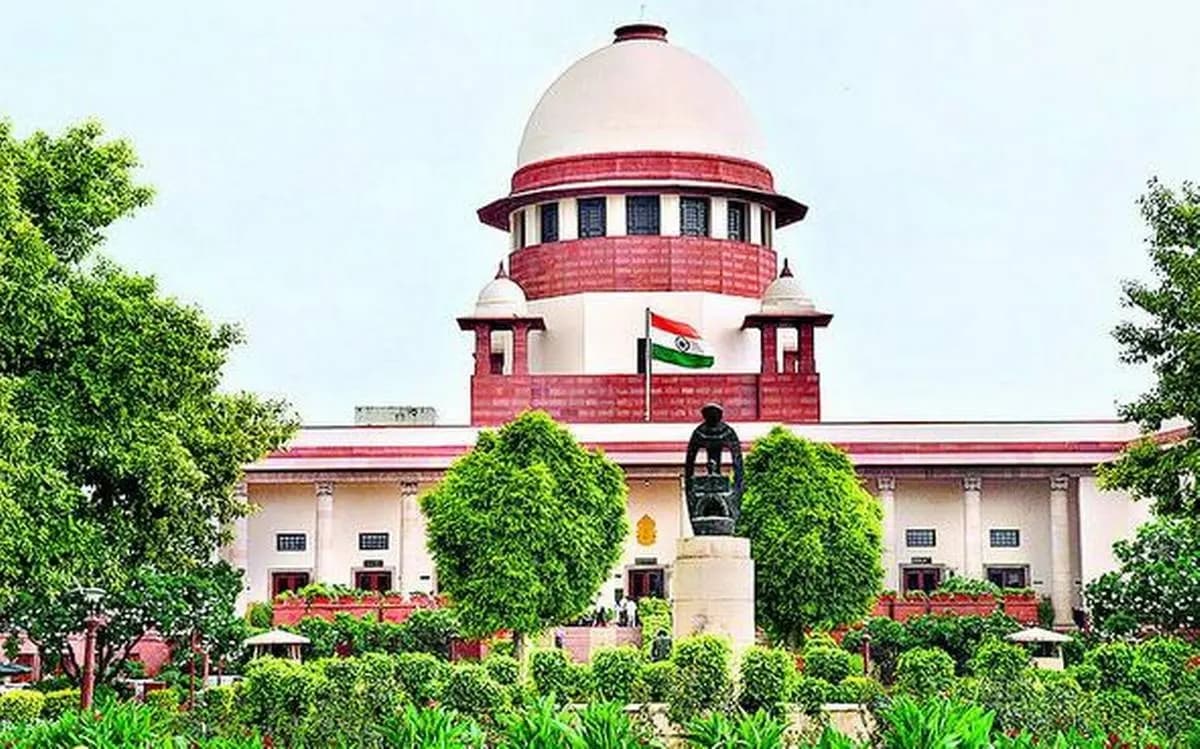 सुप्रीम कोर्ट ने तमिलनाडु के खुदरा शराब विक्रेताओं के खिलाफ ईडी जांच पर लगाई रोक