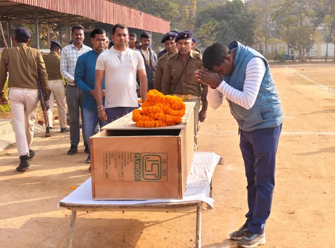 पुलिसकर्मी घासीराम महतो का हृदय गति रुकने से निधन, पुलिस विभाग में शोक