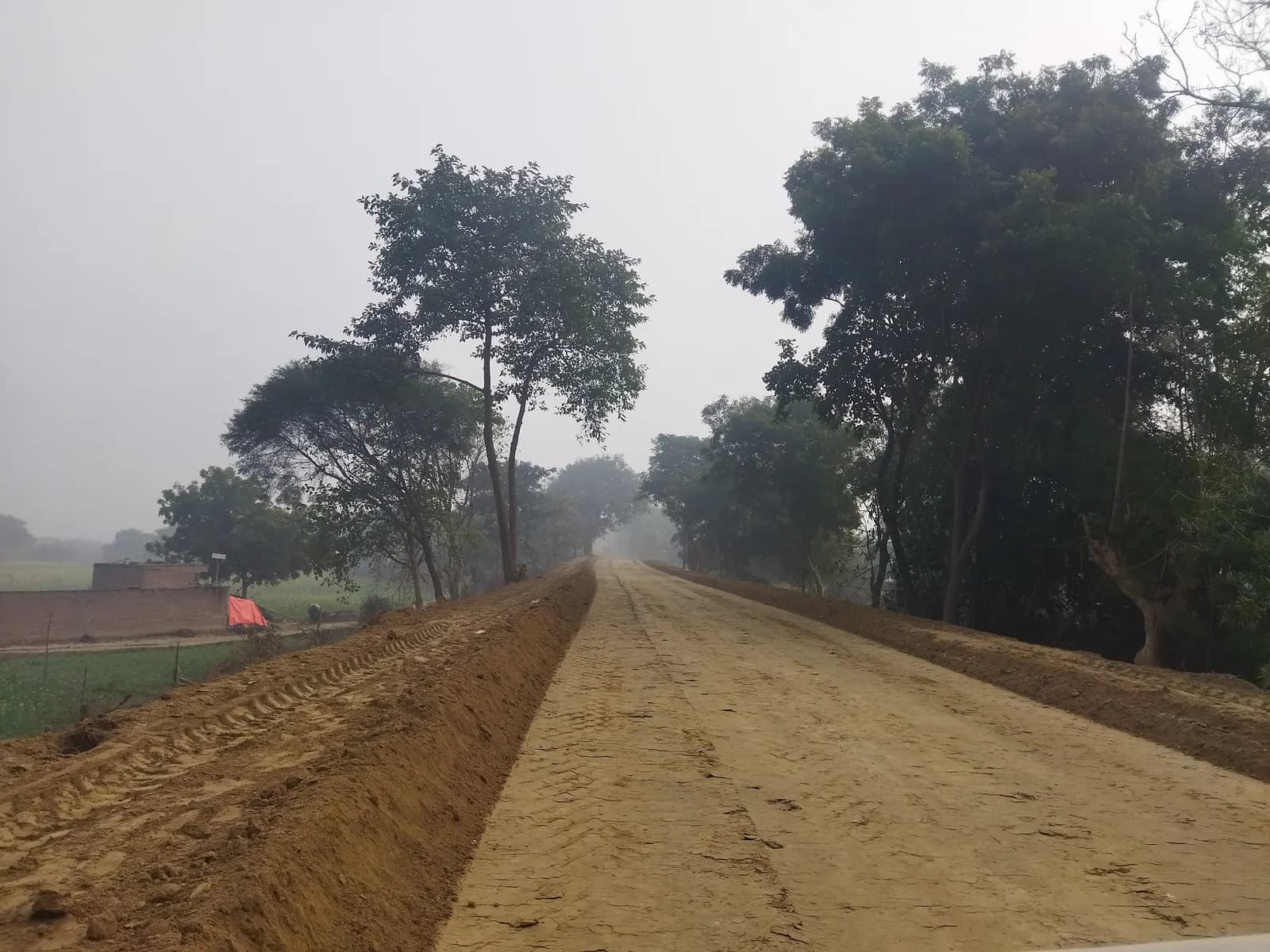 52 किलोमीटर लंबा बक्सर - कोइलवर तटबंध का निर्माण तेज