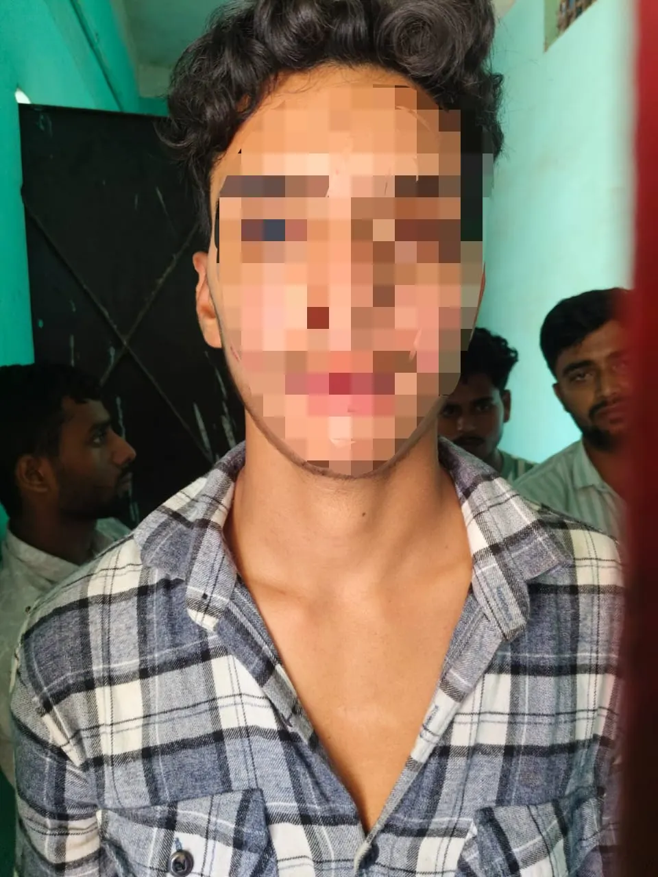 सारण में अपहरण की वारदात का खुलासा, दो व्यवसायियों को पुलिस ने सकुशल छुड़ाया; चार गिरफ्तार