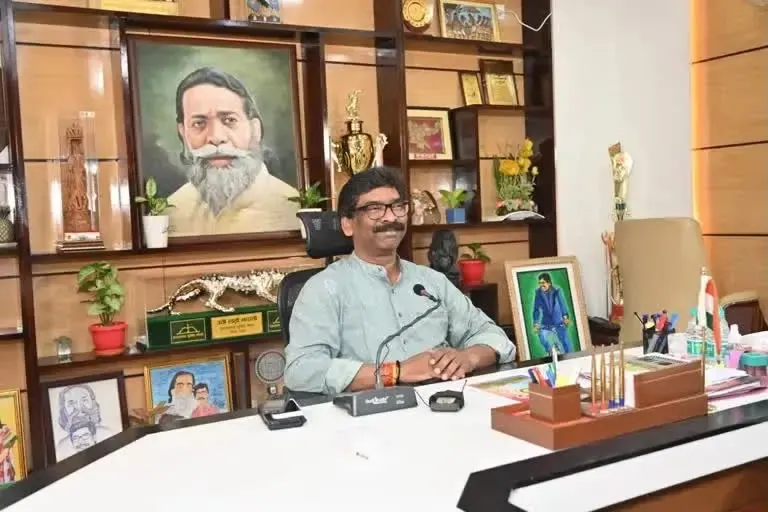 मुख्यमंत्री सोरेन ने रतन टाटा के निधन पर जताया शोक