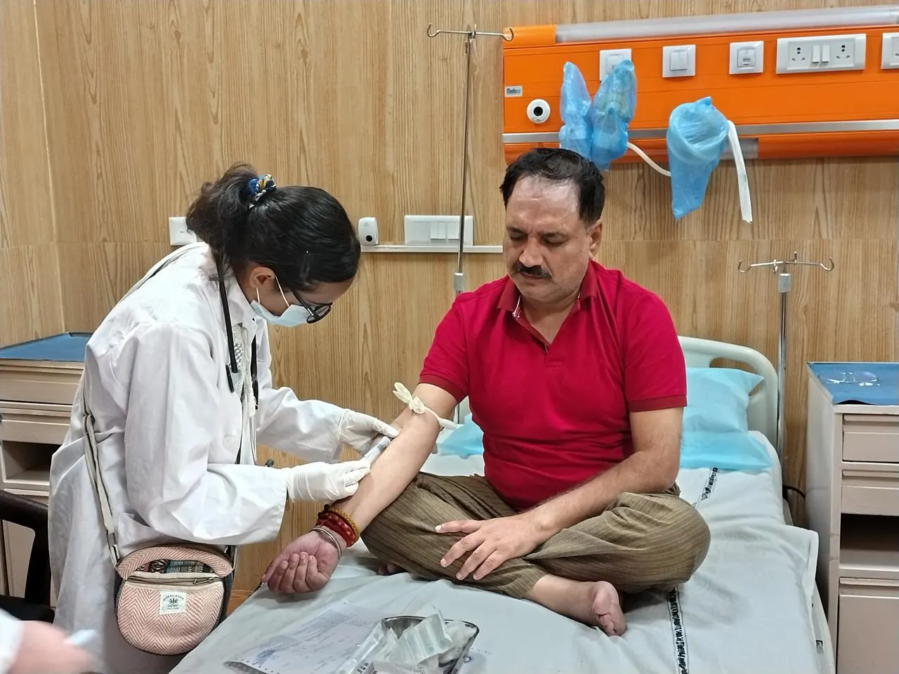 दिल्ली भाजपा अध्यक्ष सचदेवा की हालत बिगड़ी, आरएमएल में भर्ती