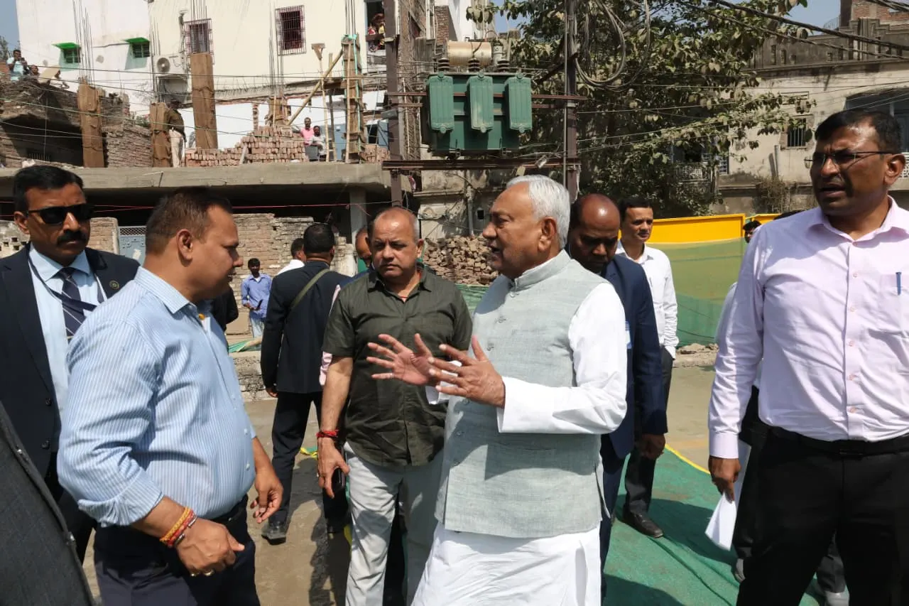 मुख्यमंत्री ने सैदपुर तथा बाकरगंज भूमिगत नाला, सड़क निर्माण कार्य का किया निरीक्षण