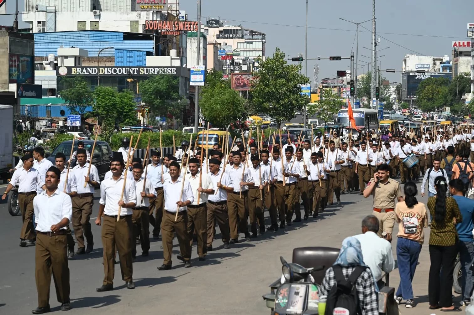 एंटी गैंगस्टर टास्क फोर्स की कार्रवाईः तस्करों से मुठभेड़ के बाद जब्त किया 60 लाख रुपये का डोडा चूरा