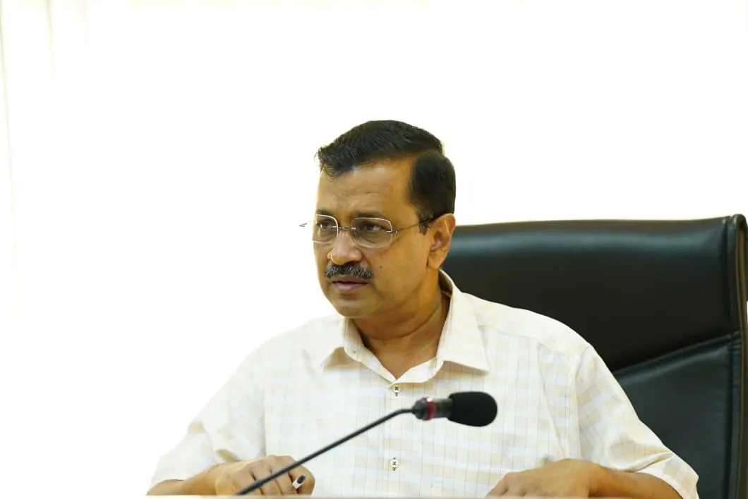 हम दिल्ली में किए गए विकास कार्यों पर वोट मांग रहे हैंः केजरीवाल