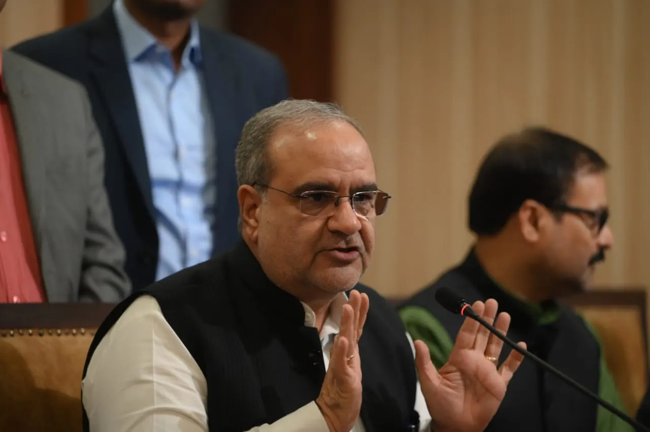 बुर्का पहनकर फर्जी वोटिंग कर रही हैं महिलाएं : भूपेन्द्र चौधरी