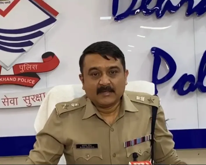 अब रात 12 बजे तक चालू रहेंगे देहरादून के ट्रैफिक सिग्नल, हर चौक पर बनेंगे स्पीड ब्रेकर