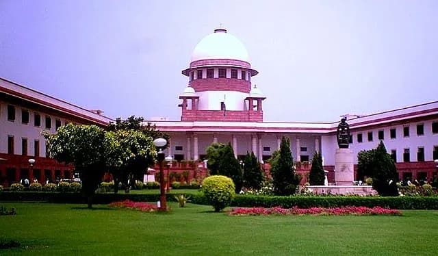 राज्यों के साथ बैठक कर बंधुआ मजदूरों की समस्या सुलझाने को प्रस्ताव तैयार करे केंद्रः सुप्रीम कोर्ट