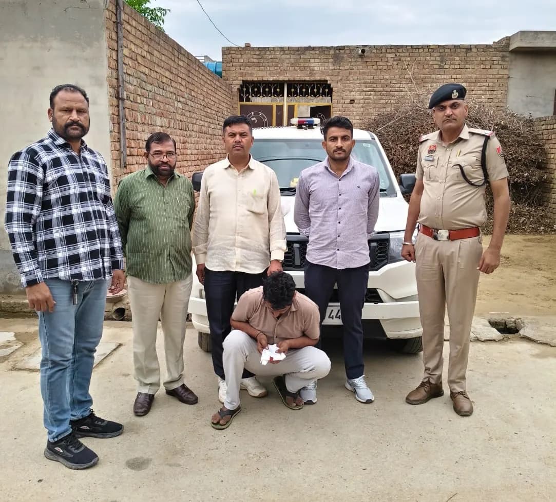 सिरसा: लाखों रुपये की हेरोइन सहित तस्कर गिरफ्तार