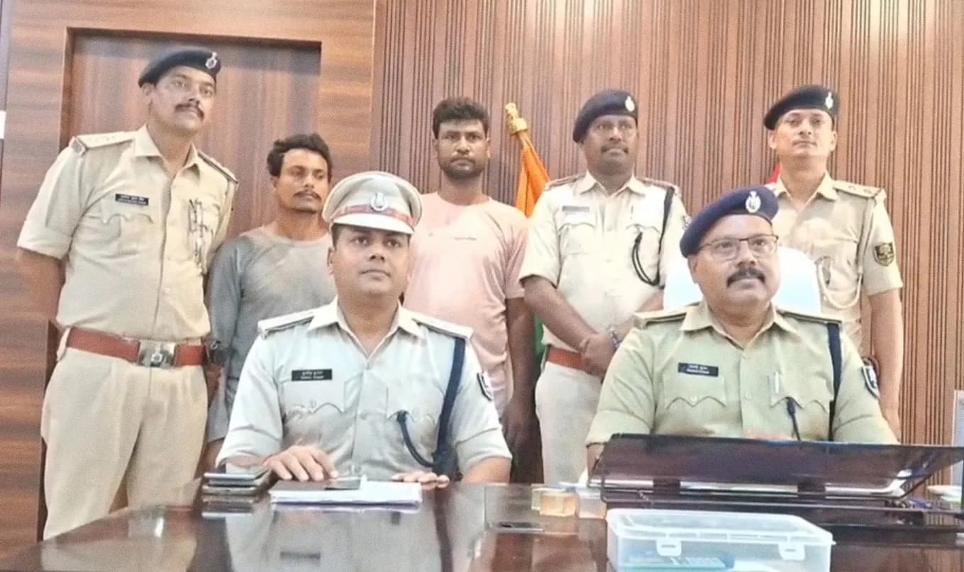 अन्तर्राज्यीय शराब तस्करों के खिलाफ बड़ी कार्रवाई,2,520 लीटर शराब लदे ट्रक के साथ दो तस्कर गिरफ्तार