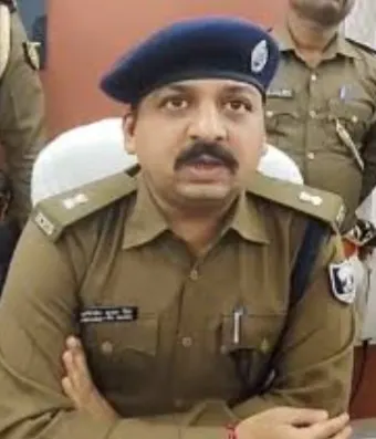 कटिहार पुलिस ने 10 लाख रुपये की स्मैक के साथ महिला तस्कर को किया गिरफ्तार