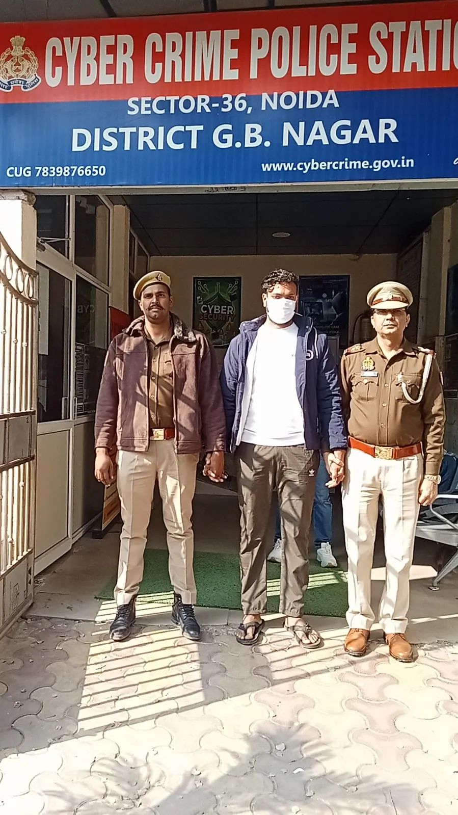 विदेश में नौकरी दिलवाने का झांसा देकर भारतीय युवाओं को साइबर अपराध में धकेलने वाला अपराधी गिरफ्तार