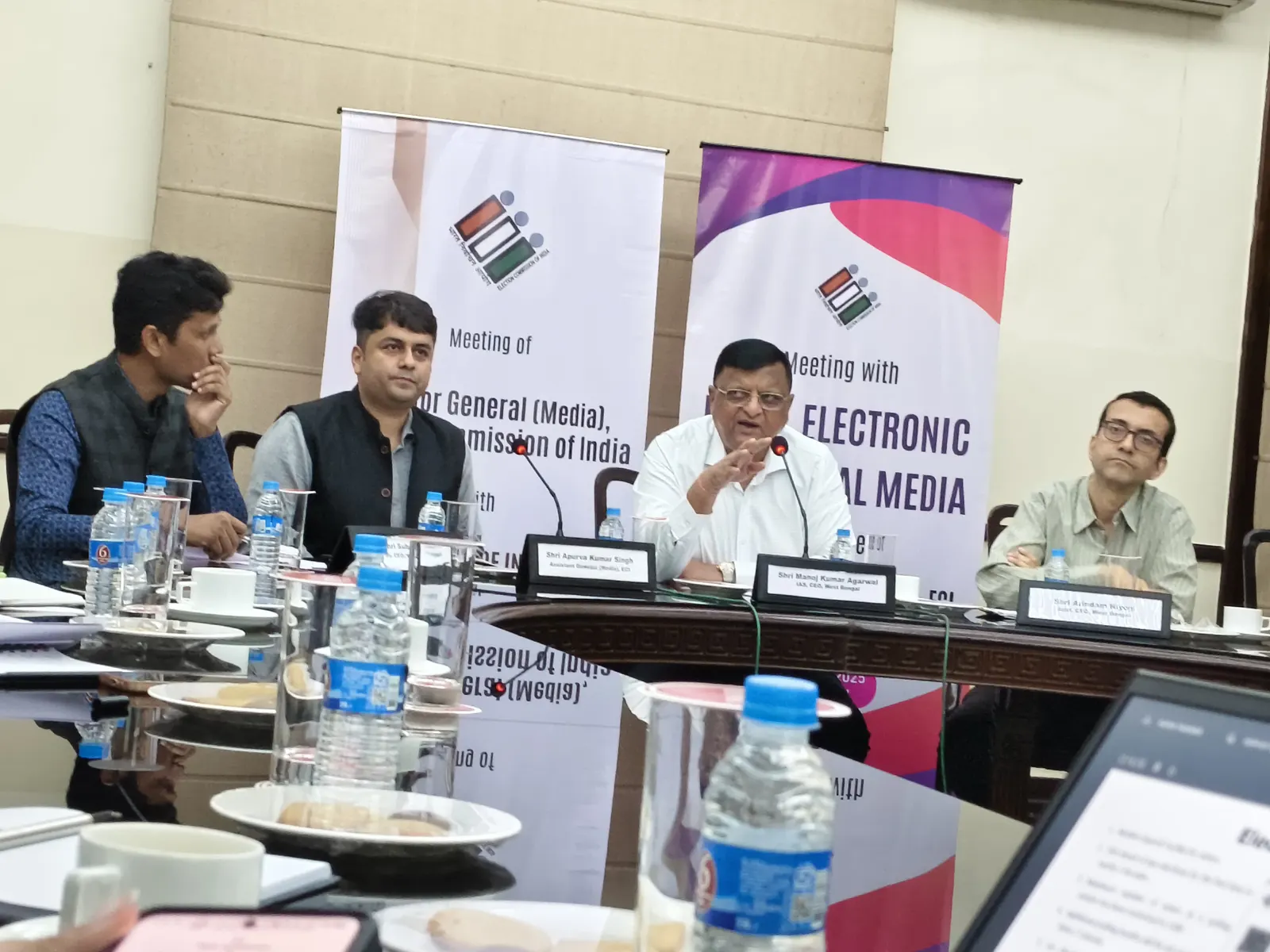 पश्चिम बंगाल एसआईआर : ड्राफ्ट मतदाता सूची से हटाए जाएंगे 43 लाख नाम