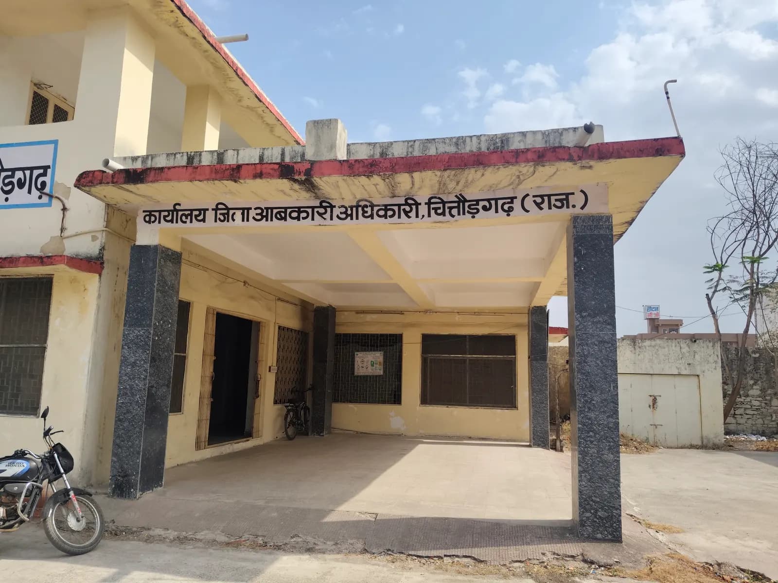 चित्तौड़गढ़ में आबकारी विभाग ने किया 218 दुकानों का बंदोबस्त, वित्तीय वर्ष में अर्जित किया 342 करोड़ राजस्व