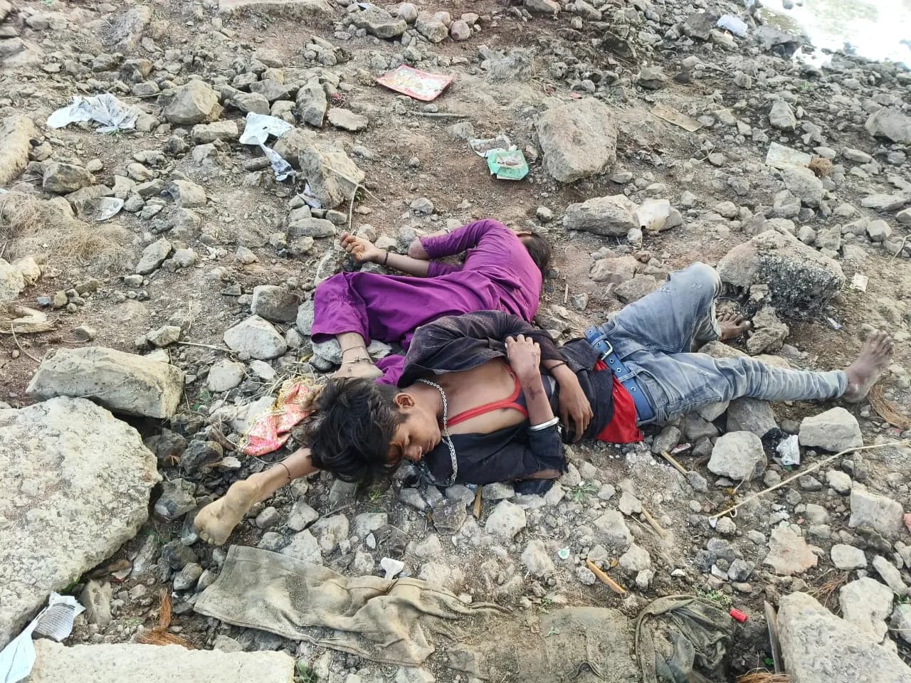 प्रेम में बाधा बनी सामाजिक दीवार, युवक-युवती ने क्षिप्रा किनारे की आत्महत्या