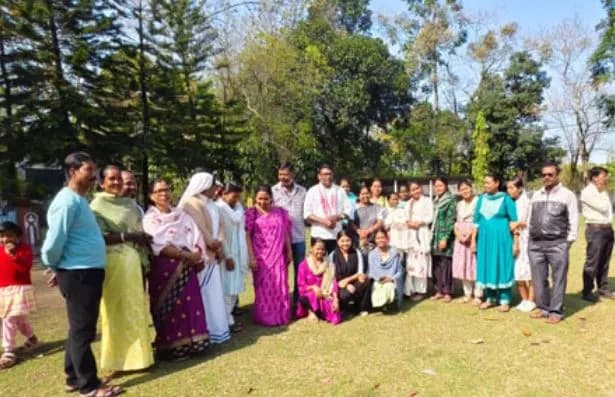 चालसा में ममता बनर्जी का दौरा, 24 मार्च को सेंट लूसी चर्च में अहम बैठक