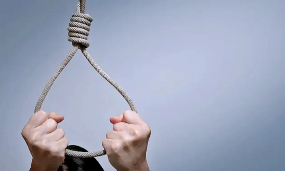 जींद में युवक ने फेसबुक पर लाइव हाेकर लगाई फांसी