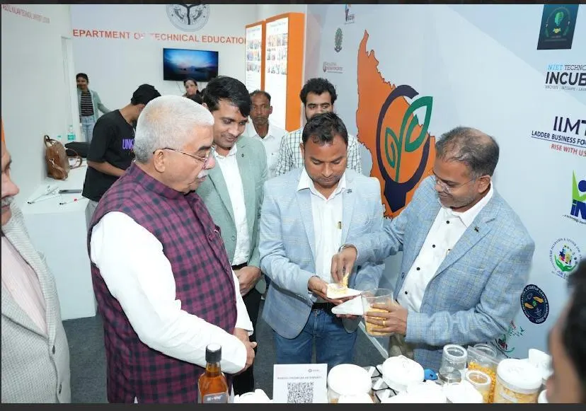 उत्तर प्रदेश पवेलियन में लाखो व्यक्तियों ने किया भ्रमण