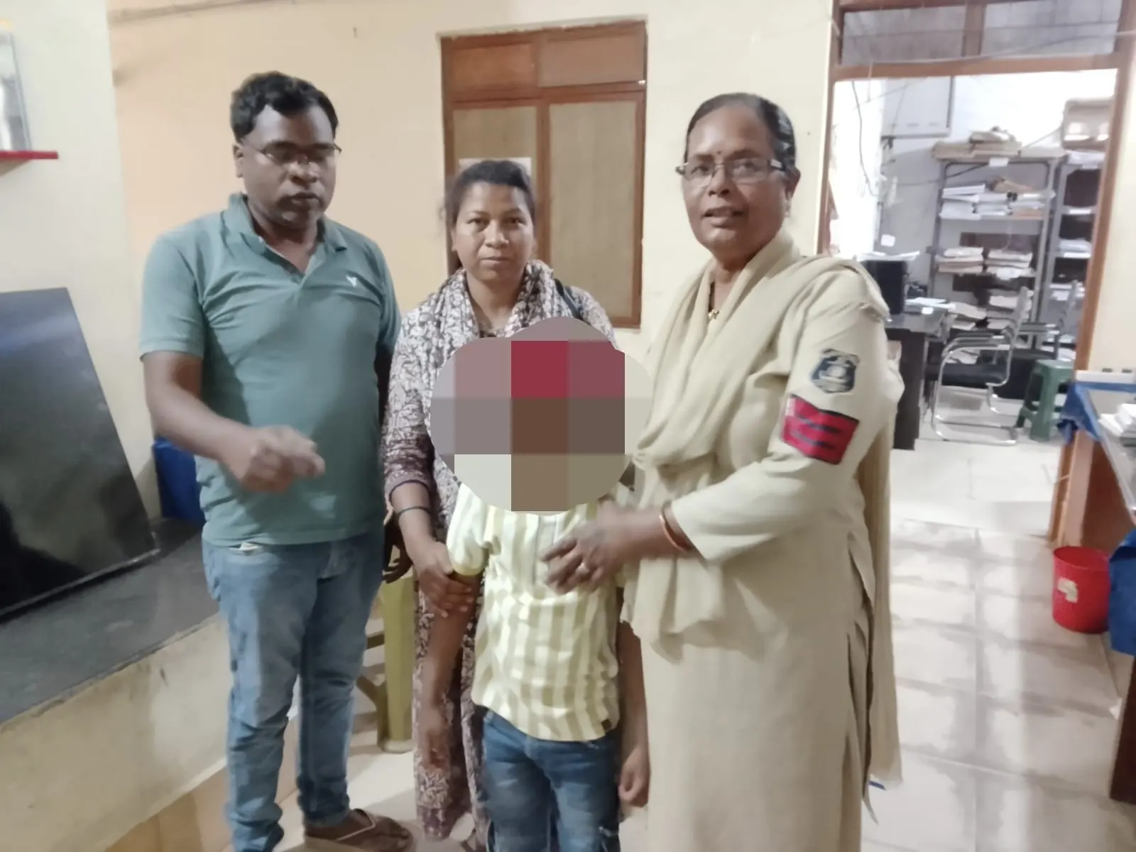 अंबिकापुर : चंद घंटों में गुमशुदा बालक को पुलिस ने किया बरामद, सुरक्षित लौटा घर