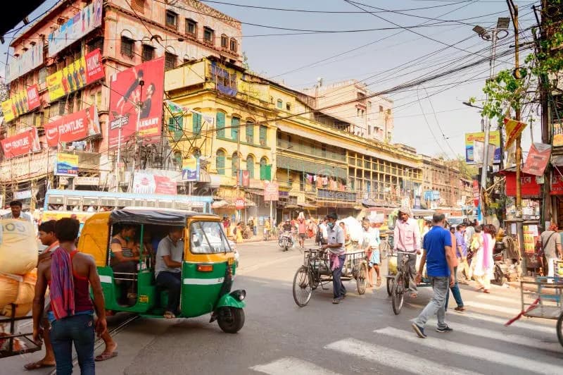 बड़ा बाजार की 300 साल पुरानी गाथा, भरोसे से बुलंद हुई व्यापारिक पहचान