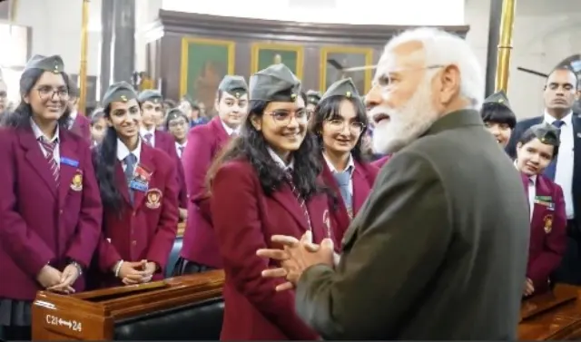 प्रधानमंत्री मोदी ने राष्ट्रीय बालिका दिवस पर लड़कियों को सशक्त बनाने की प्रतिबद्धता दोहराई