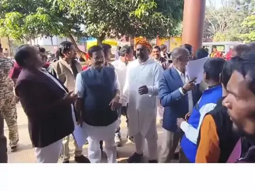 बलरामपुर में राजनीतिक हलचल तेज: विधायक पोर्ते के जाति प्रमाण पत्र पर विवाद