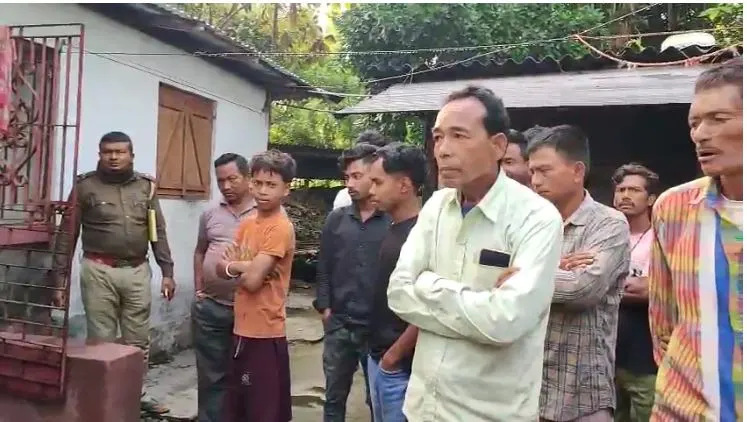 घर के अंदर से युवक का खून से लथपथ शव बरामद, जांच में जुटी पुलिस