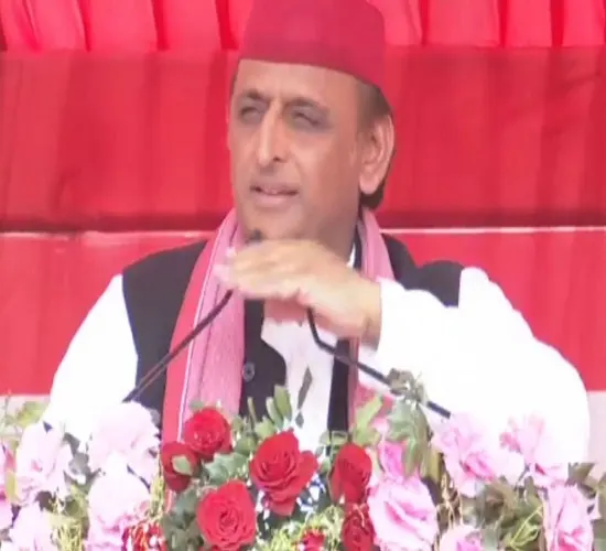 विशेष परिस्थितियों में हो रहा कानपुर के सीसामऊ का चुनाव : अखिलेश