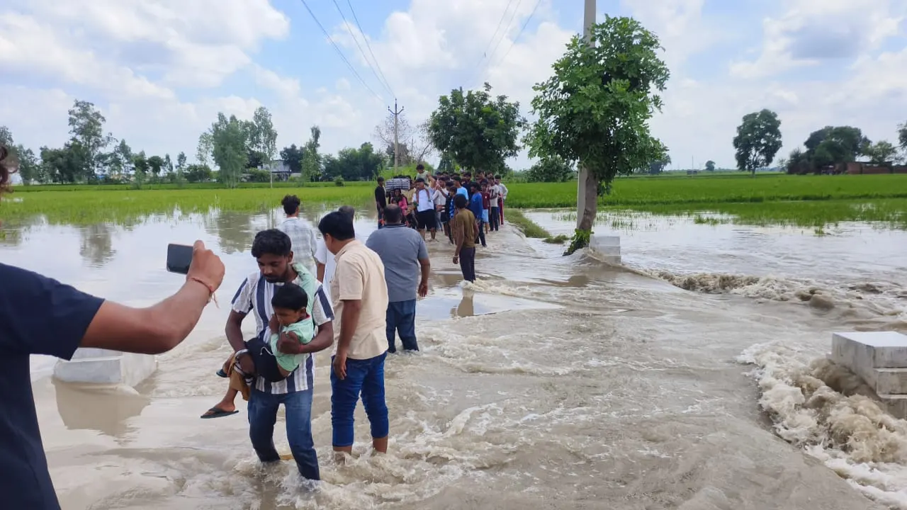 फरीदाबाद : जिला प्रशासन द्वारा बाढ़ प्रभावित क्षेत्रों में स्थापित शेल्टर होम बने सहारा