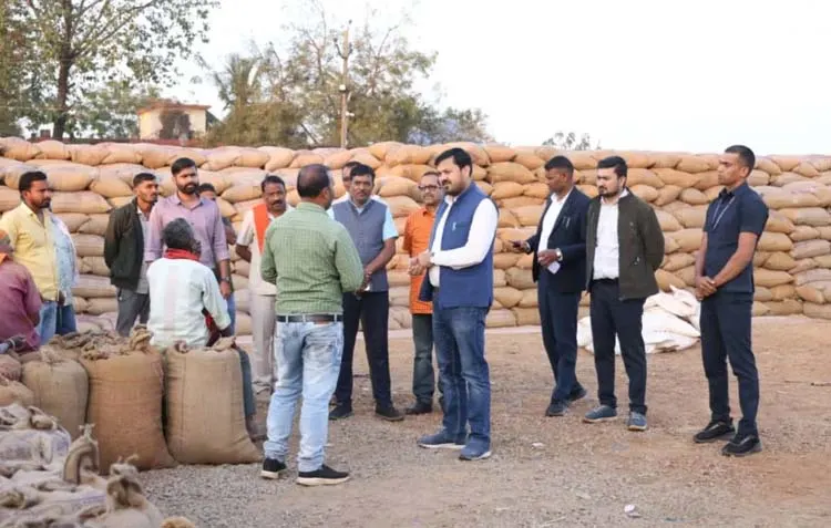 किसानाें काे टाेकन व ताैल के नाम पर न हाे परेशानी : विधायक अनुज शर्मा