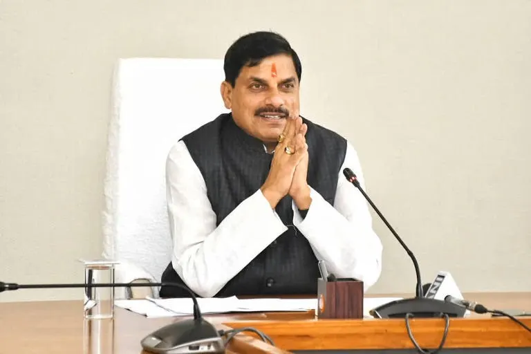 मुख्यमंत्री डॉ. यादव ने डॉ. मुत्तुलक्ष्मी रेड्डी और गोविंद चंद्र पांडे को जयंती पर किया याद