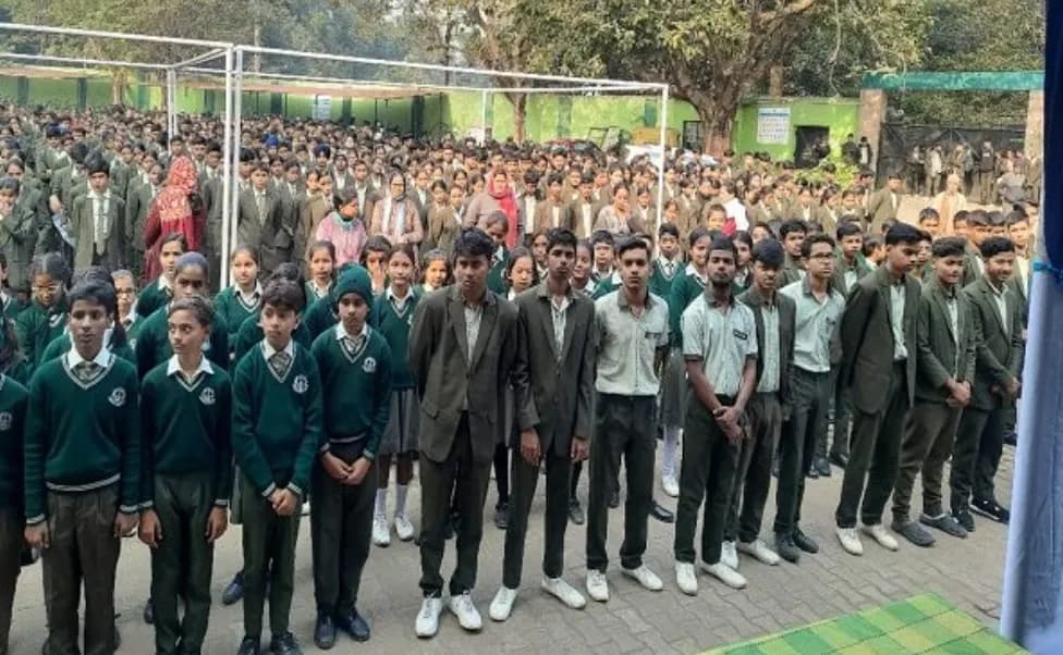 विद्यालयों में 1971 के भारत–पाक युद्ध की जीत से विद्यार्थियों को कराया गया रूबरू