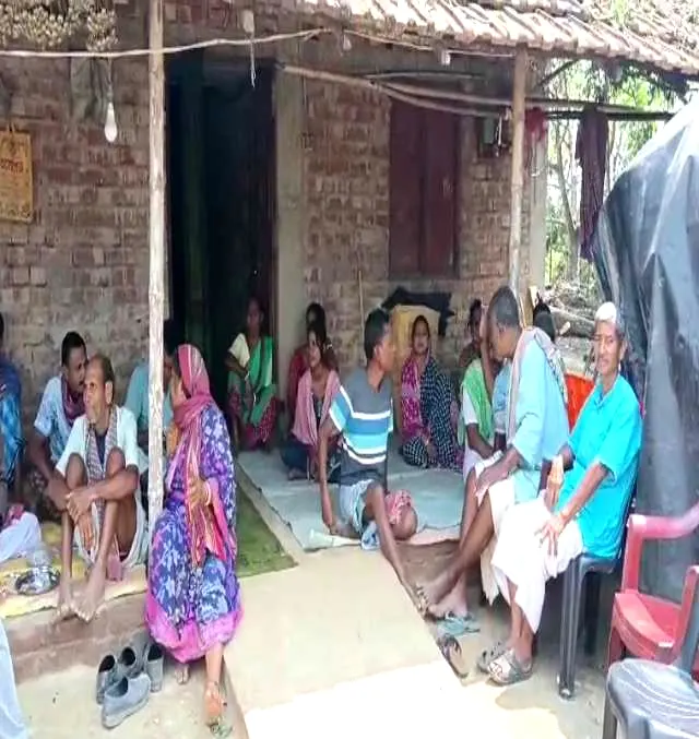 आलू की फसल खराब होने पर किसान ने की आत्महत्या