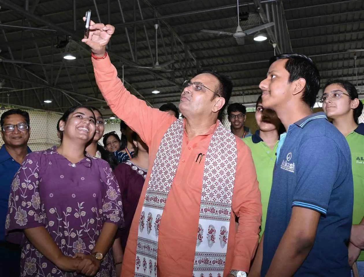 मुख्यमंत्री भजनलाल शर्मा बोले- युवाओं के नए विचार हमारे लिए बेहद महत्वपूर्ण