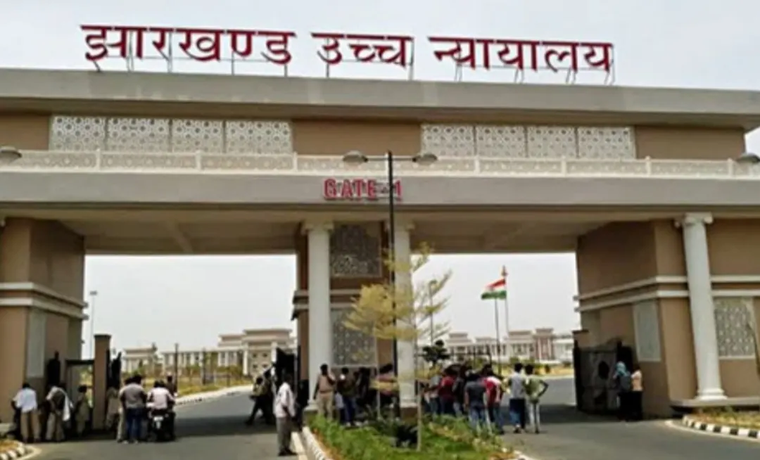 झारखंड शराब घोटाले में निलंबित आईएएस विनय चौबे की जमानत याचिका हाईकोर्ट ने की खारिज