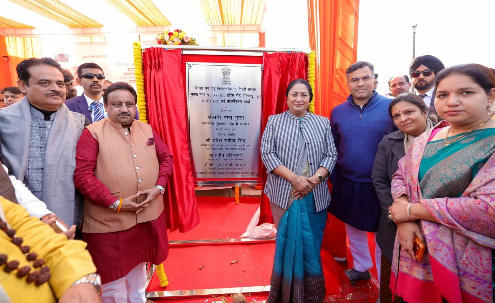 मुख्यमंत्री ने मुनक नहर के पुनरुद्धार, छठ घाट के विकास कार्यों का किया शिलान्यास