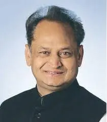 भाजपा सरकार किसानों एवं आमजन से जुड़े मुद्दे पर गंभीर नहीं- गहलोत
