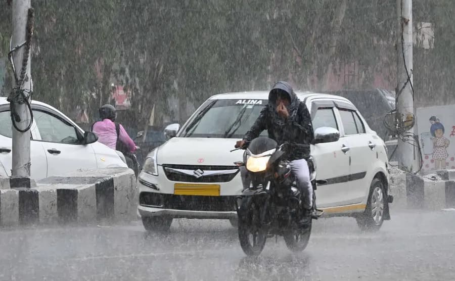 मध्य प्रदेश में नौतपा बेअसर, आज भी भोपाल-इंदौर समेत 40 जिलों में आंधी-बारिश का अलर्ट