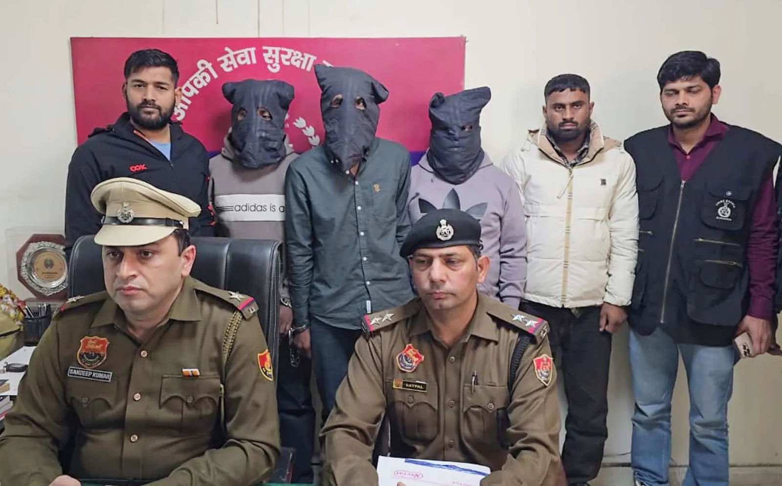 गुरुग्राम: विदेशी मुद्रा एक्सचेंज के बहाने होटल में बुलाकर साढ़े 23 लाख लूट