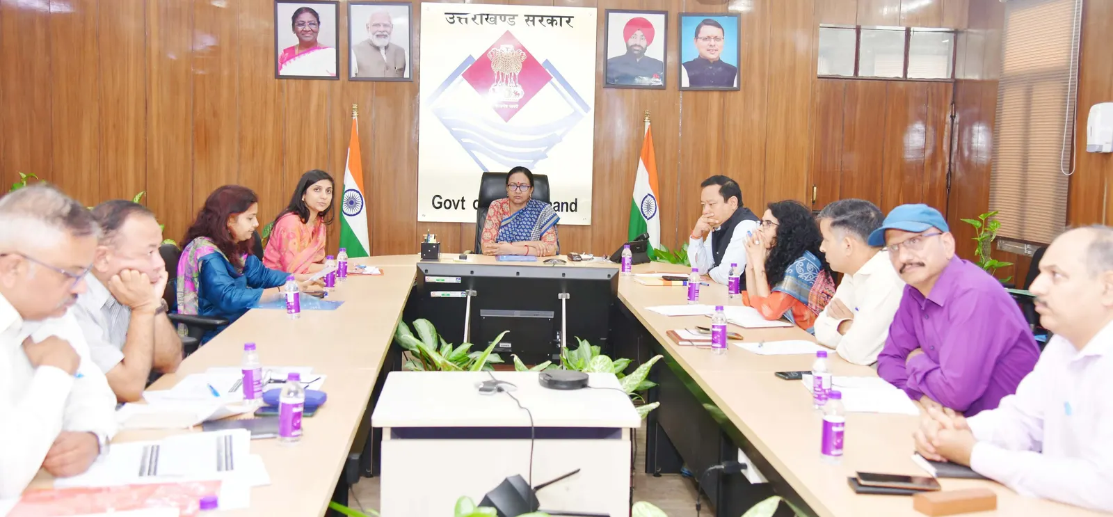 मुख्य सचिव ने मेडिकल सेवाओं व मानव संसाधन के सुधार पर विशेष फोकस करने की दी हिदायत
