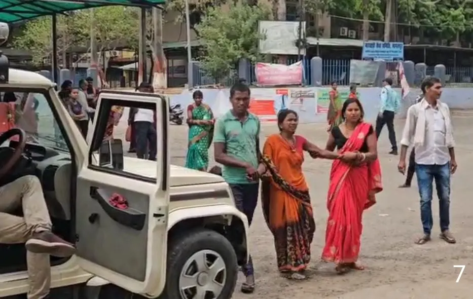 हाइवा और ट्रैक्टर के बीच टक्कर में एक मजदूर की मौत, पांच गंभीर