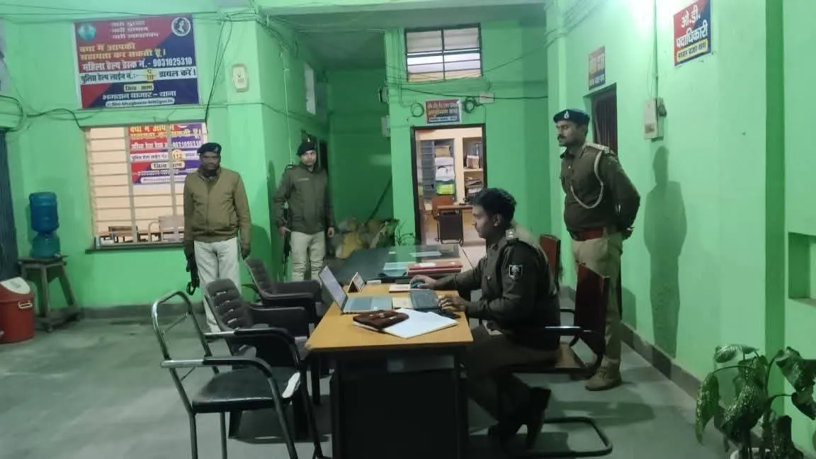 नगर, भगवान बाजार और कोपा थाने का एसएसपी ने किया औचक निरीक्षण