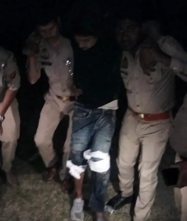 पुलिस मुठभेड़, महिलाओं से छिनैती करने वाला बदमाश गिरफ्तार