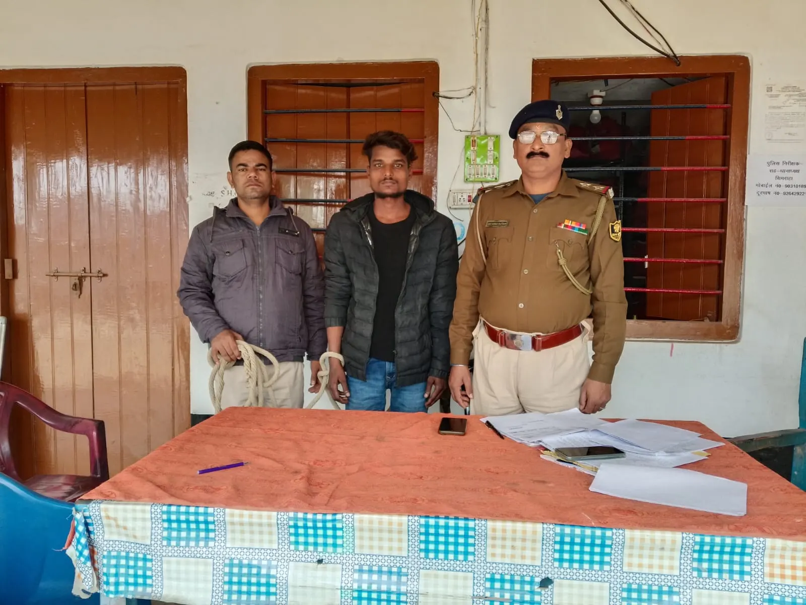 एसटीएफ के सहयोग से जिले का टॉप टेन अपराधी सुमित यादव मानिकपुर से गिरफ्तार