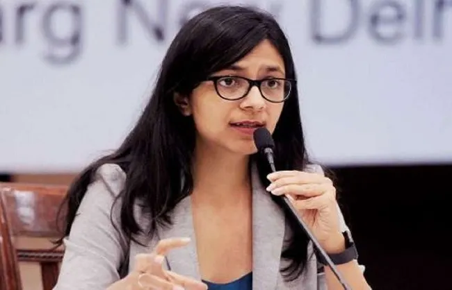 स्वाति मालीवाल ने किया बवाना विधानसभा क्षेत्र का दौरा, कहा- इलाके में नरक जैसे हालात