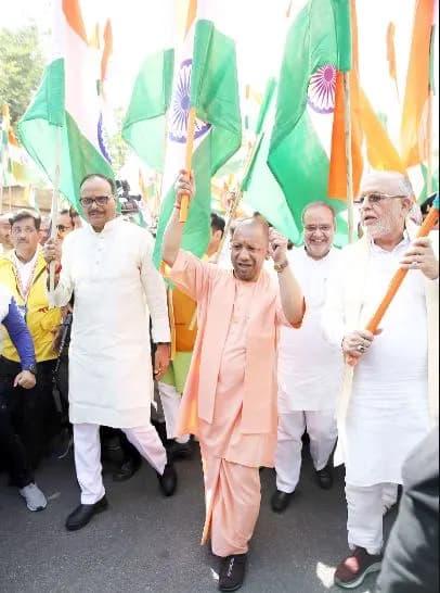 'हम छेड़ेंगे नहीं, लेकिन अगर कोई हमें छेड़ेगा तो उसे छोड़ेंगे भी नहीं', तिरंगा यात्रा में बोले मुख्यमंत्री योगी