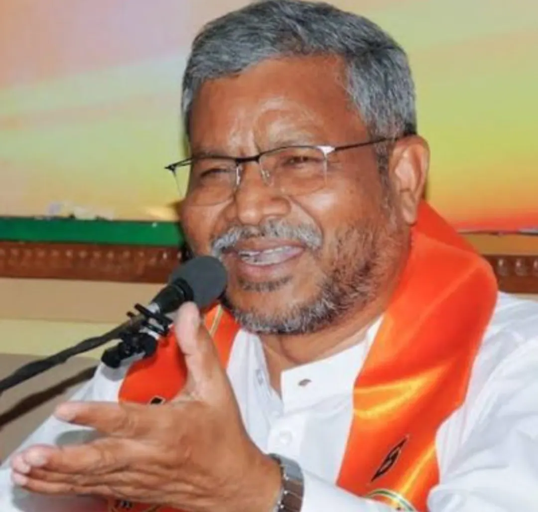 डीजीपी अनुराग गुप्ता अब न अखिल भारतीय सेवा में हैं, ना सस्पेंड हो सकते हैं : बाबूलाल मरांडी