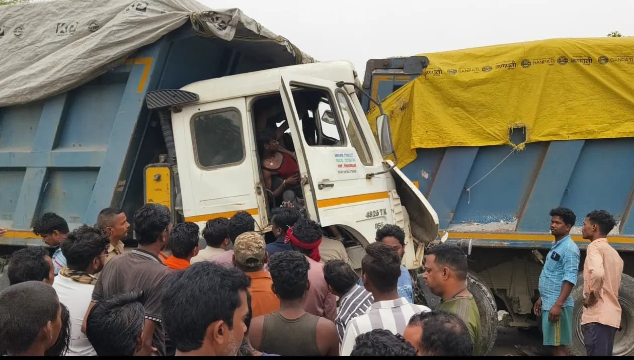 कोरबा में भीषण सड़क हादसा, हाईवा के केबिन में फंसा ड्राइवर, तीन घंटे बाद निकाला गया बाहर