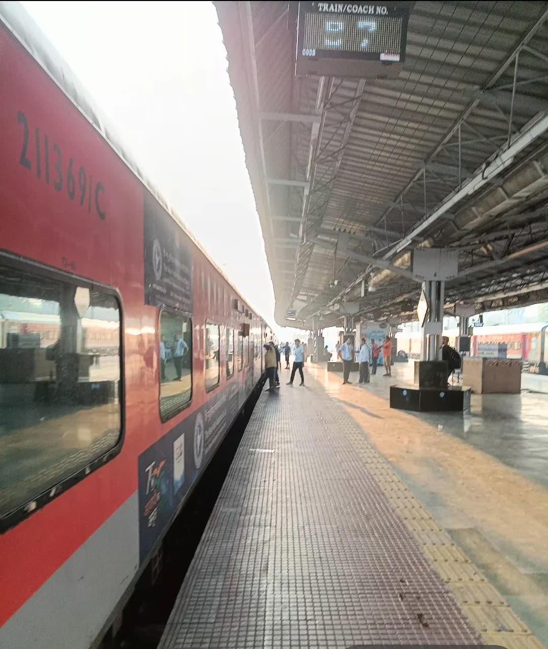 टाटानगर से कई ट्रेनें २१ को रद्द और डायवर्ट, यात्रियों को होगी परेशानी